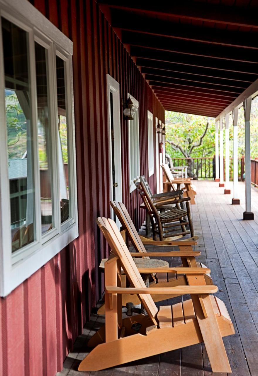 Circle Bar B Guest Ranch Hotel Capitan Exterior foto